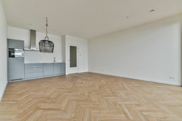 Medium property photo - Hellingstraat 50, 1033 WW Amsterdam